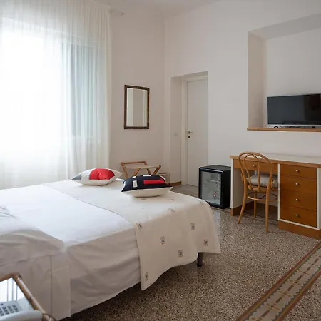 Готель Bellonda 4*